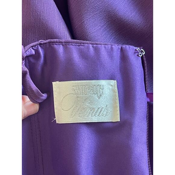 Symphony of Venus Purple Dress In Size 10 :) - Picture 9 of 9